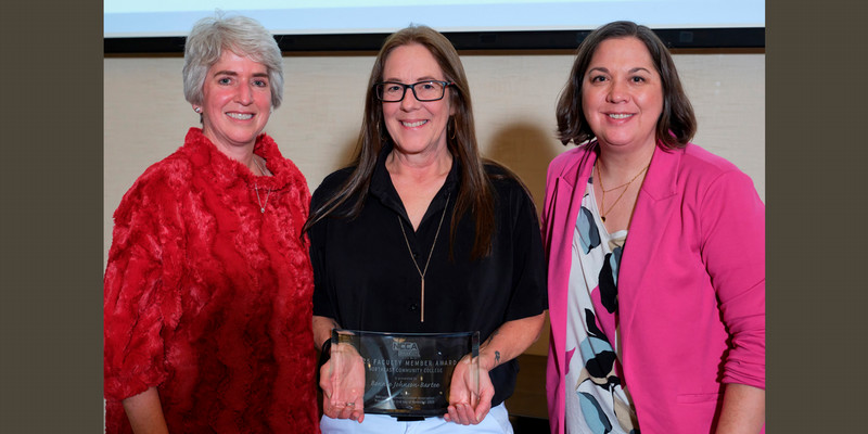 Bonnie Johnson Receives her Northeast Faculty Member of the Year Awardd.