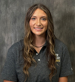 Dalya Dearmont portrait